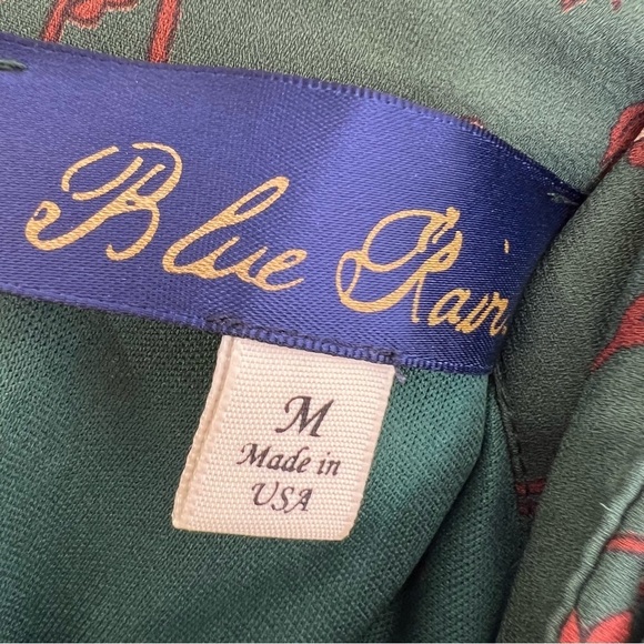 5/$25 Blue rain medium floral skirt 76 - Picture 4 of 5